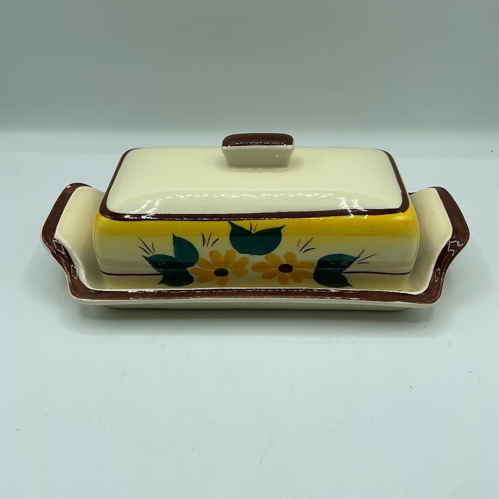 vintage Metlox Vernonware covered butter dish in the "Brown Eyed Susan" pattern